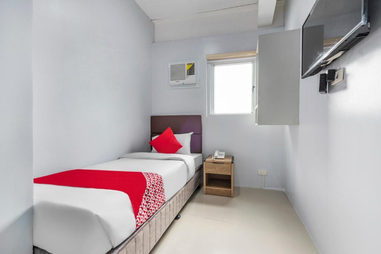 Super Oyo 515 Finnex Hotel Mandaluyong Ngoại thất bức ảnh
