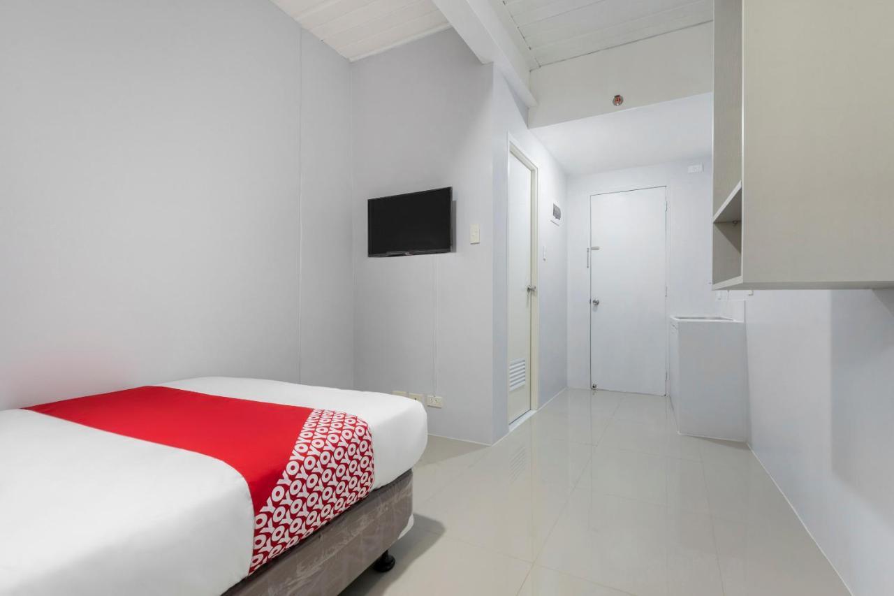Super Oyo 515 Finnex Hotel Mandaluyong Ngoại thất bức ảnh